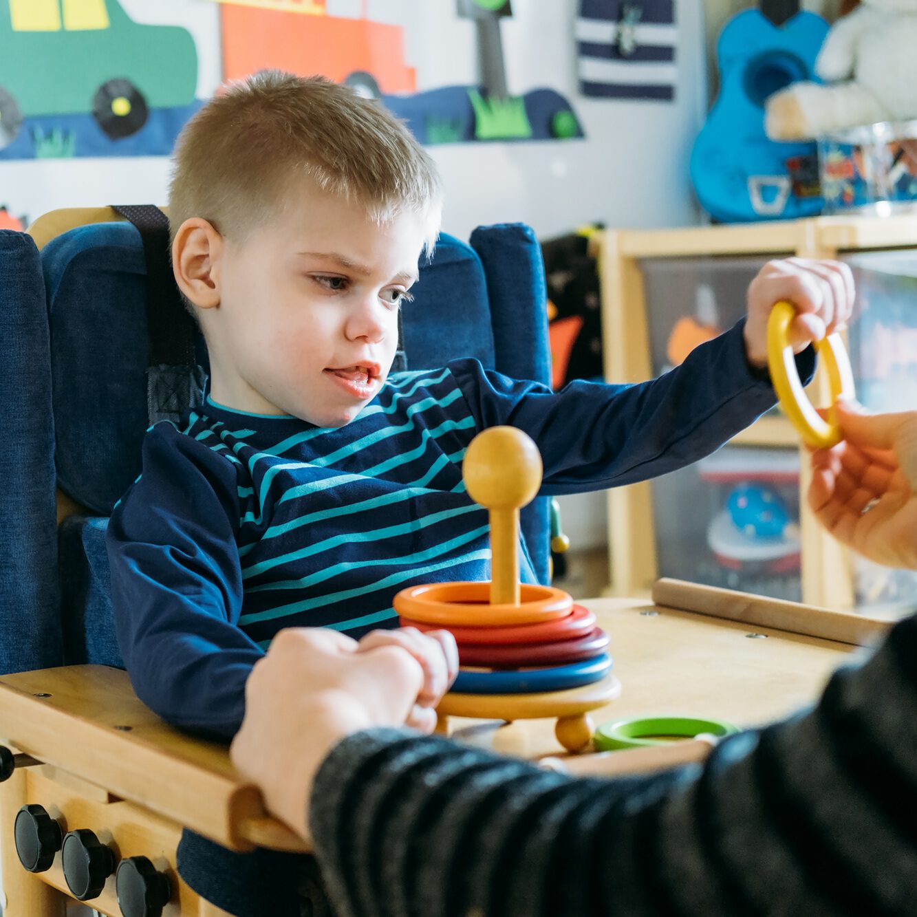 Activities for kids with disabilities. Preschool Activities for Children with Special Needs. Boy